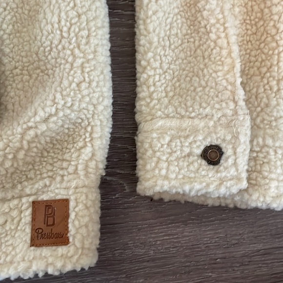 NC State NCSU Wolfpack Sherpa Jacket Pressbox - Picture 4 of 11